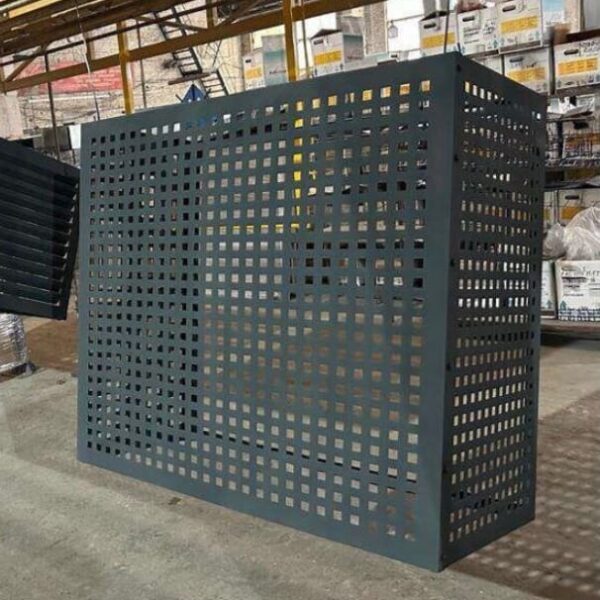 Корзина металлическая с перфорацией для кондиционера